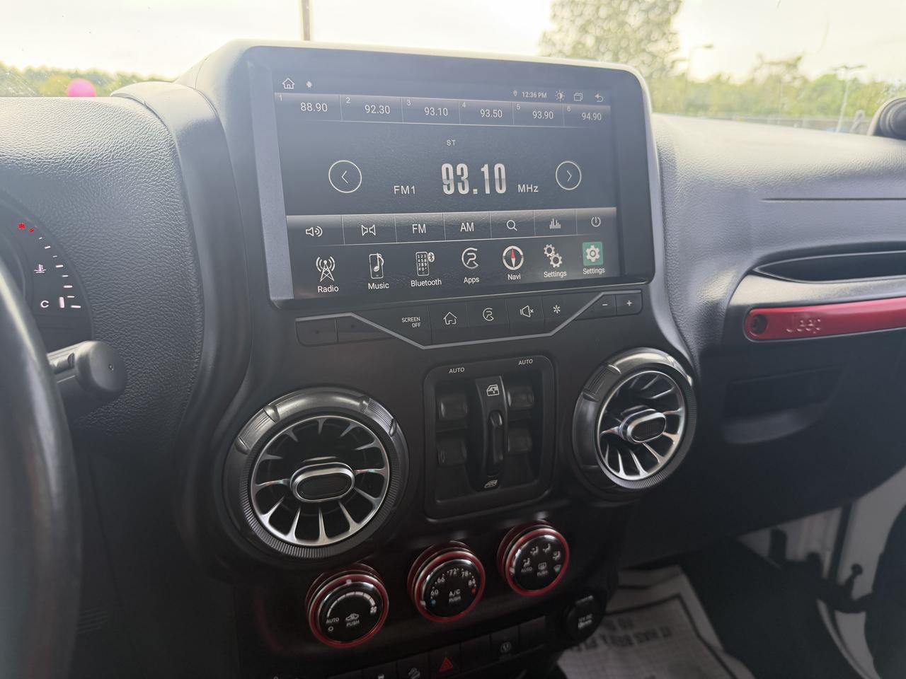 Jeep Wrangler  2013