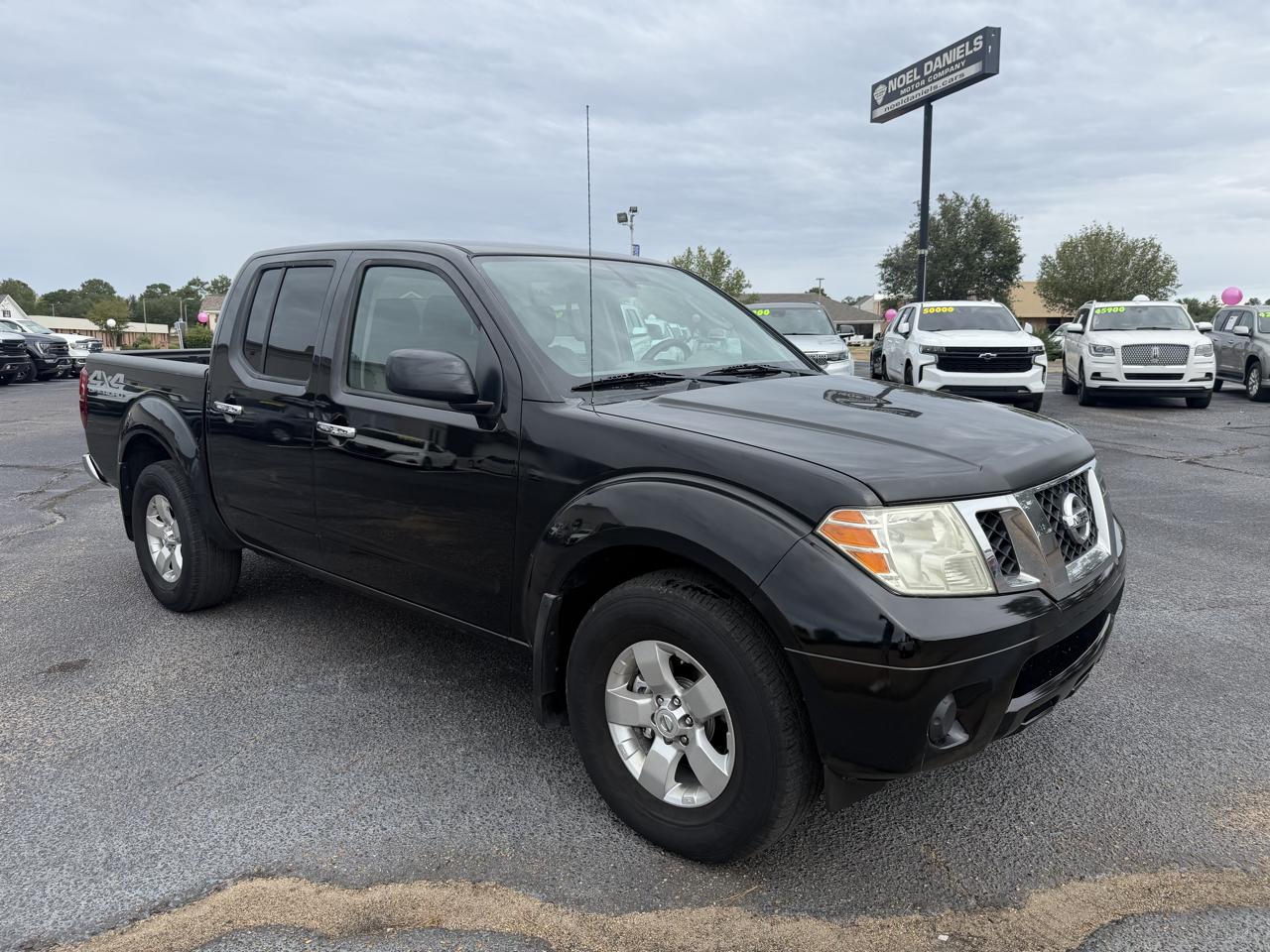 Nissan Frontier  2011
