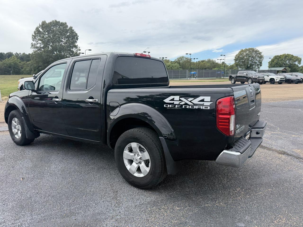 Nissan Frontier  2011
