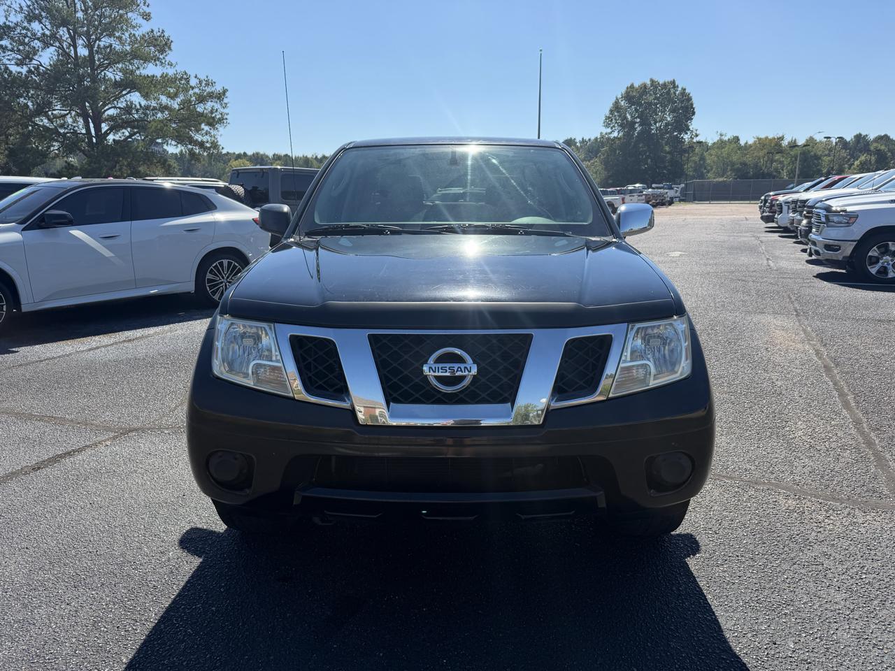 Nissan Frontier  2011