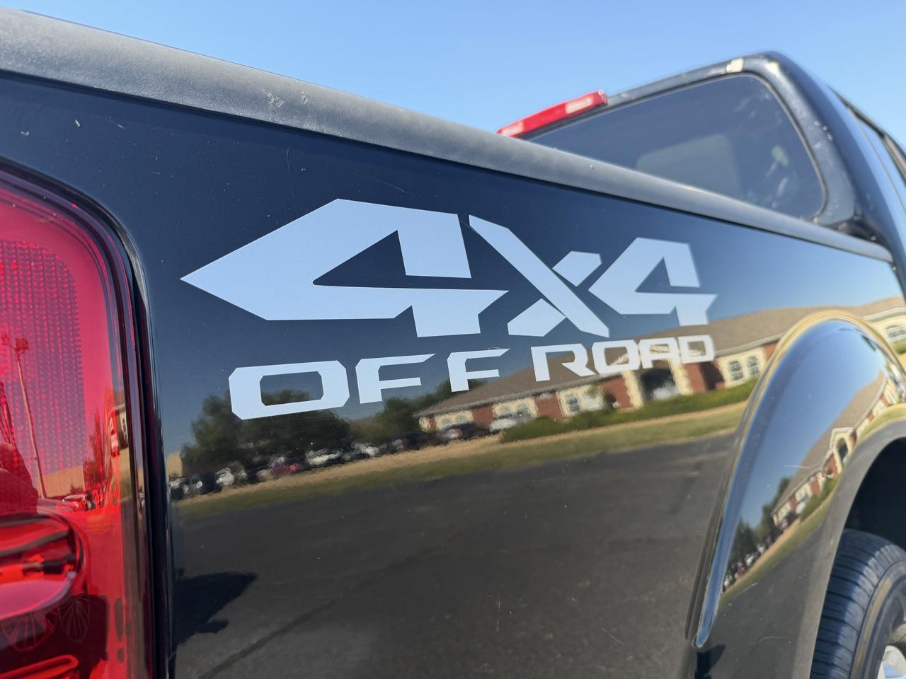 Nissan Frontier  2011