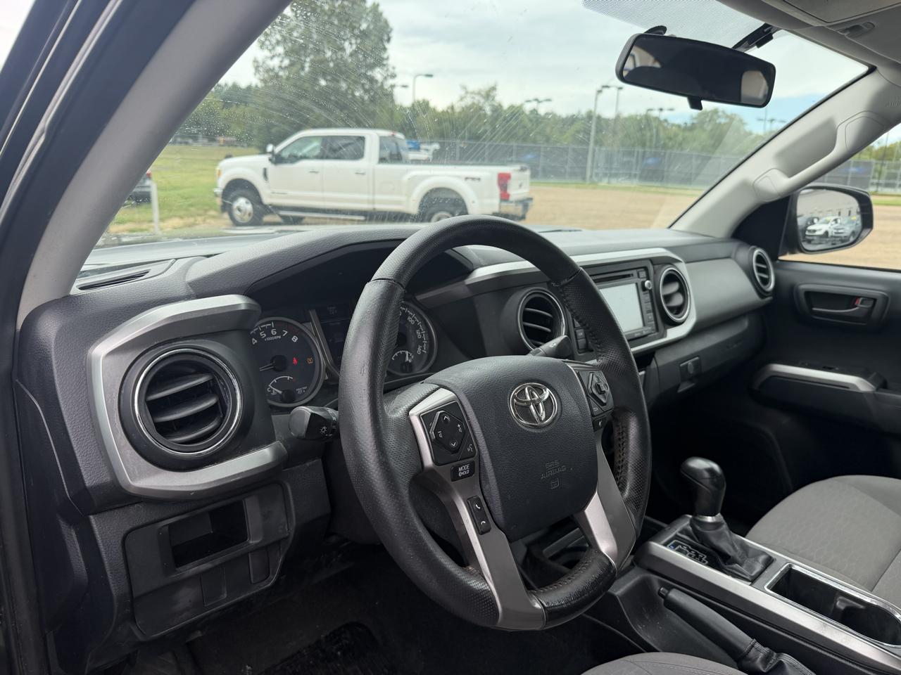 Toyota Tacoma  2016