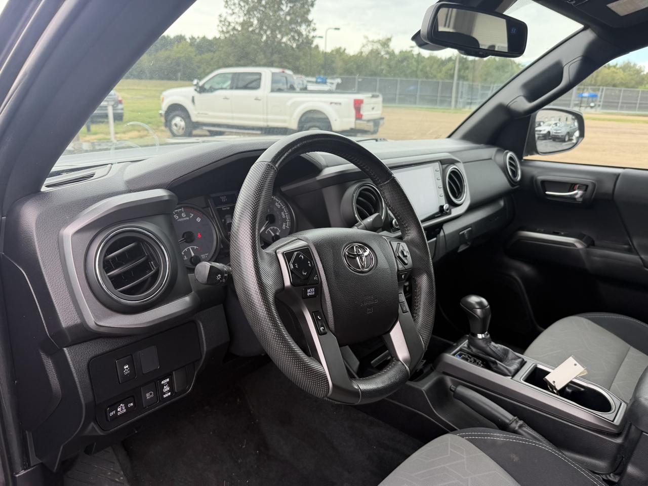 Toyota Tacoma  2021