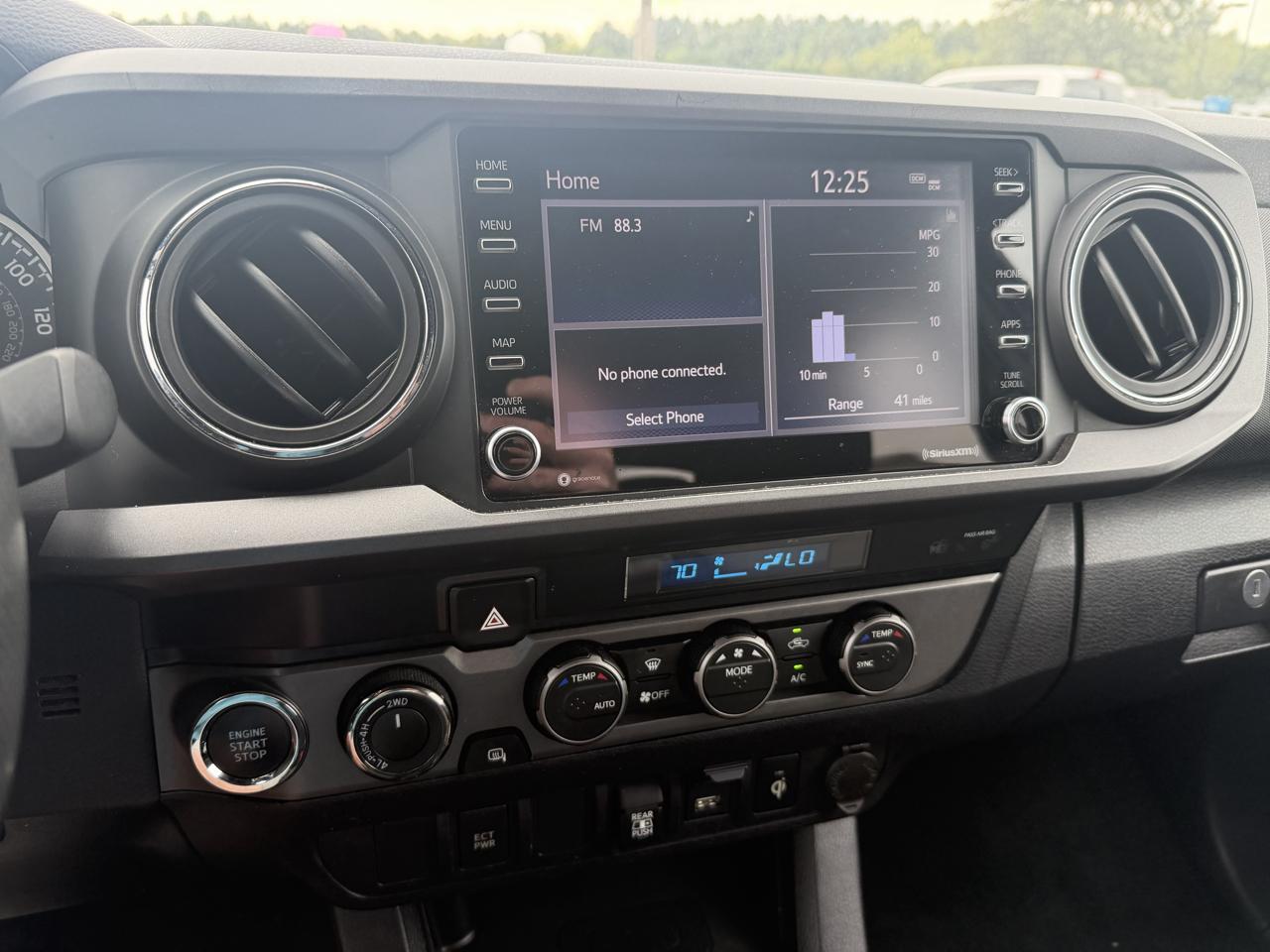 Toyota Tacoma  2021
