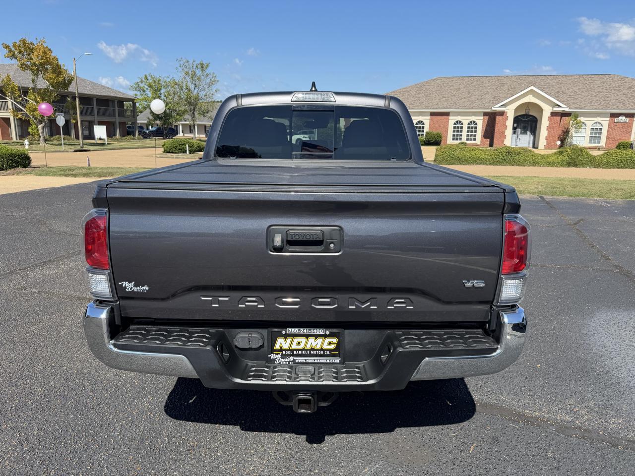 Toyota Tacoma  2021