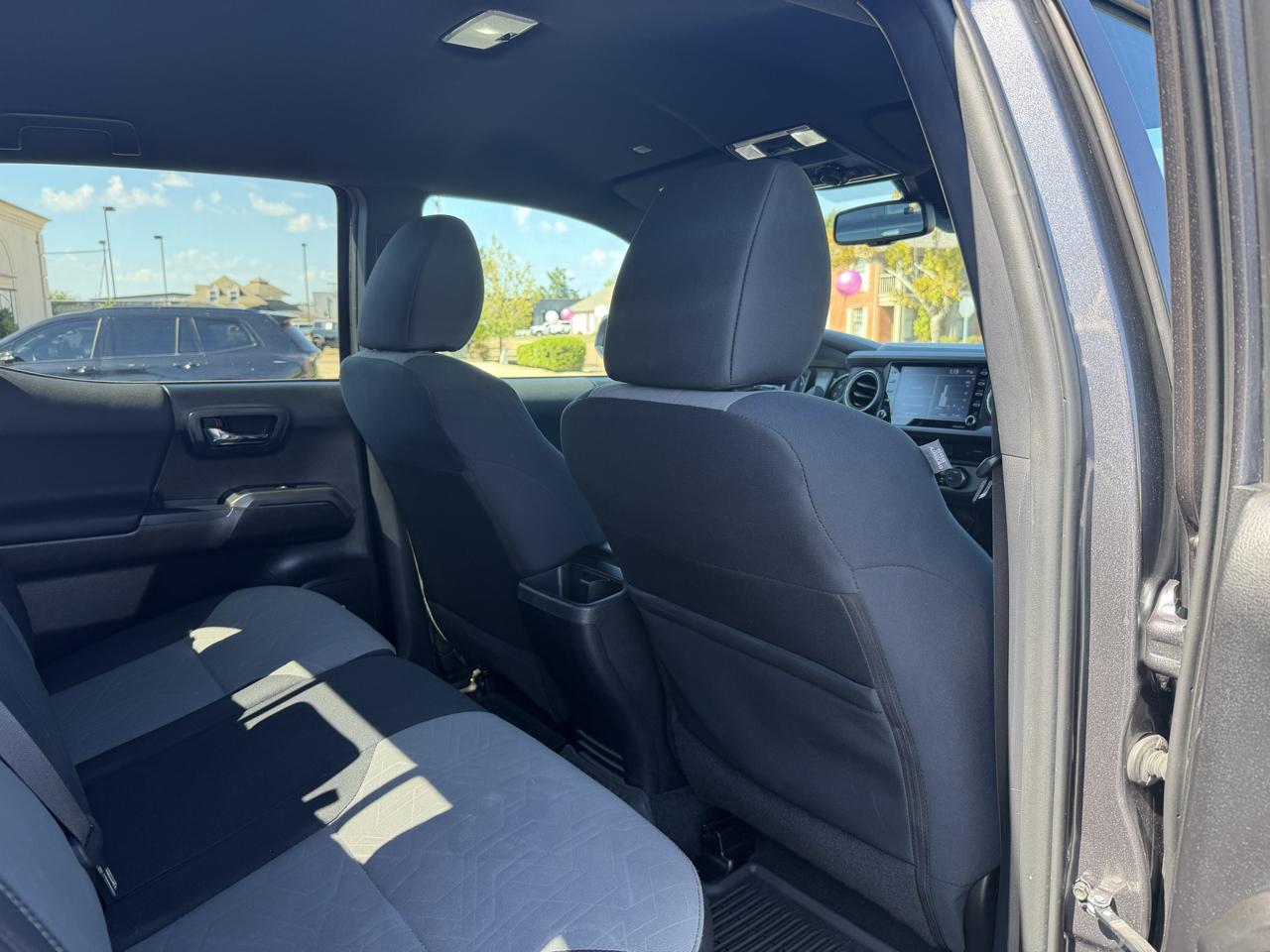 Toyota Tacoma  2021