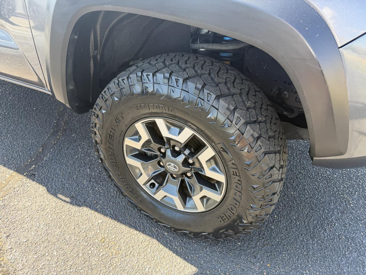 Toyota Tacoma  2021