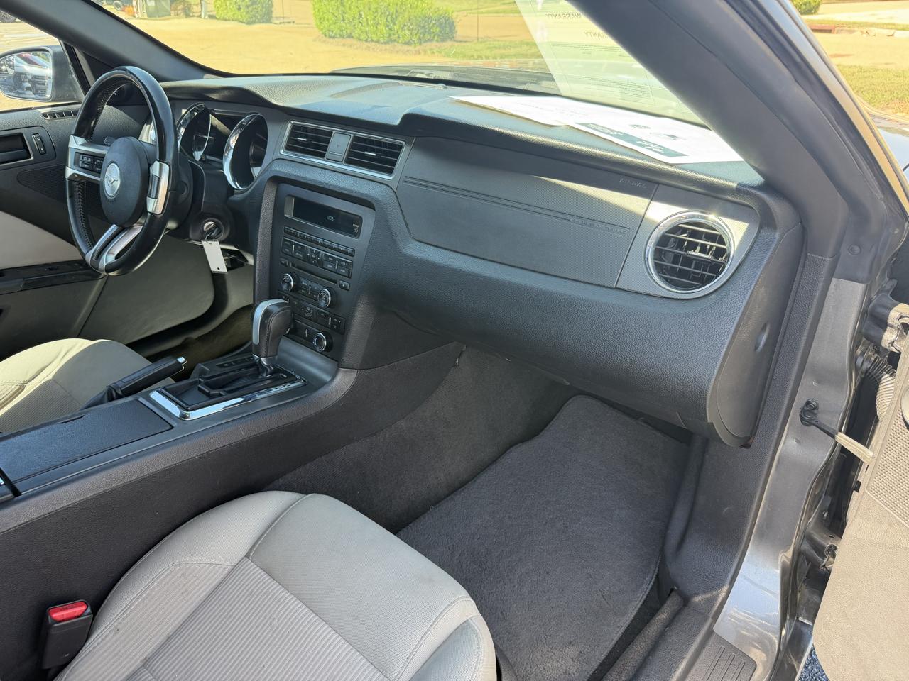 Ford Mustang  2014