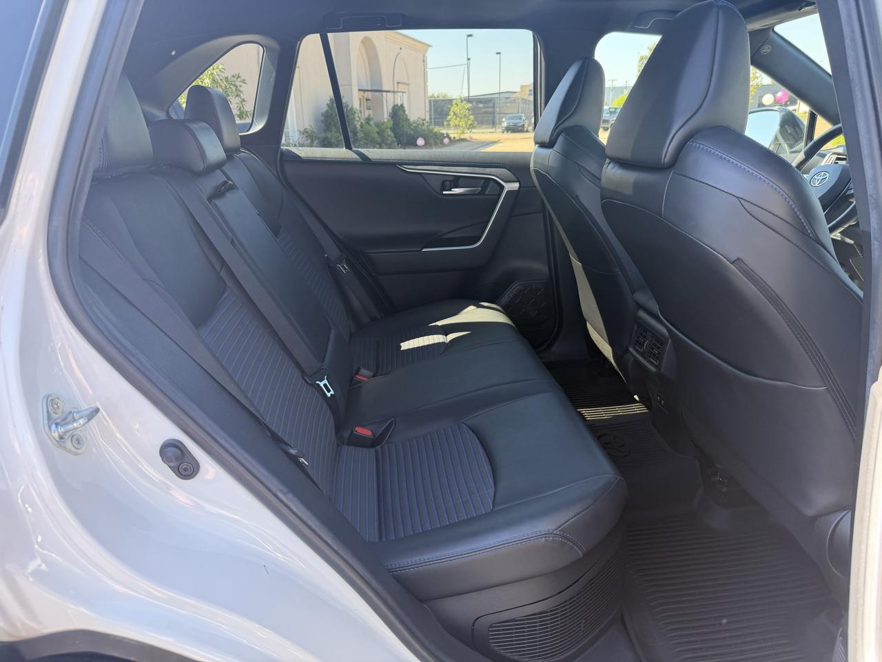 Toyota RAV4 Hybrid  2021