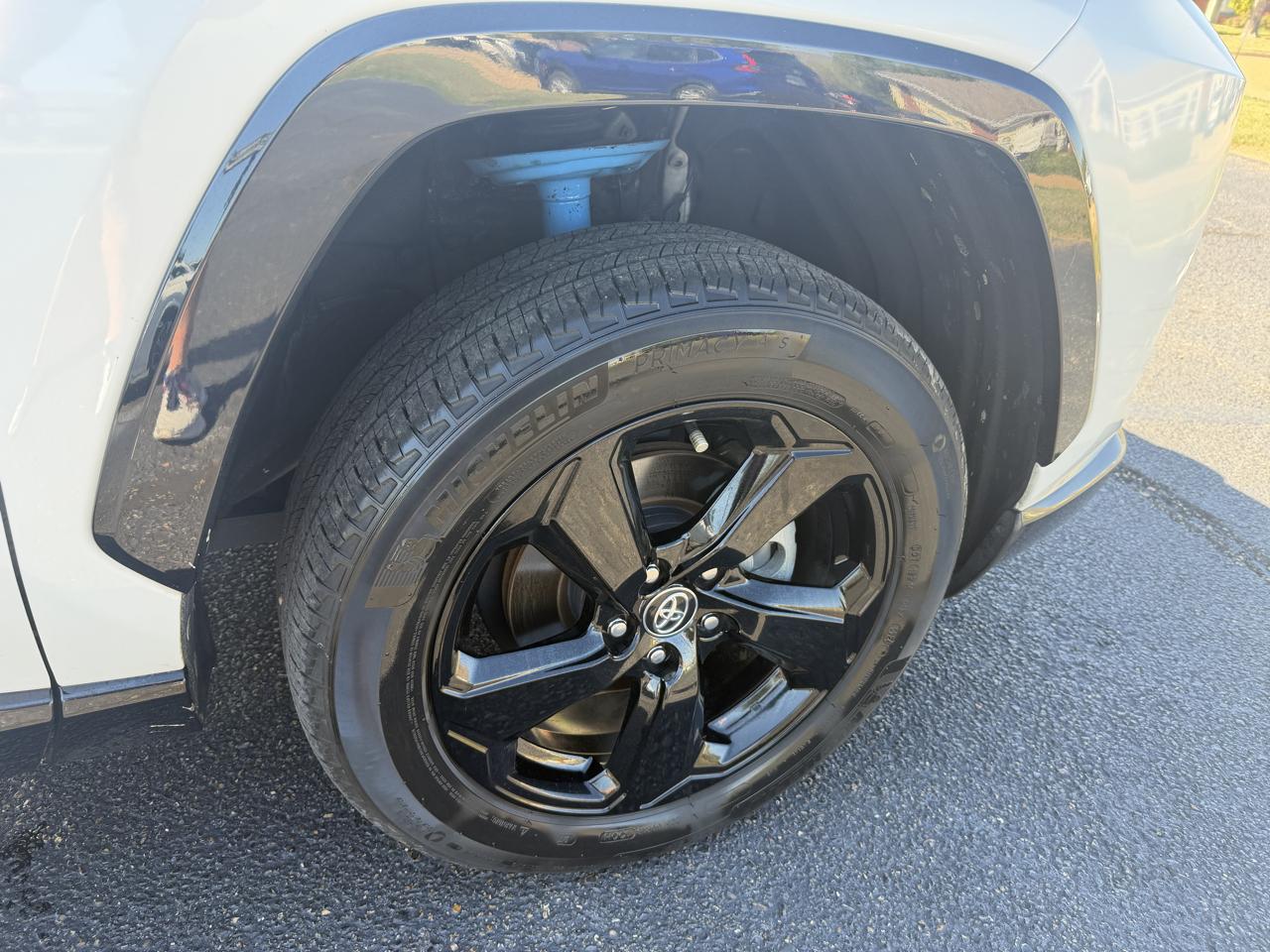 Toyota RAV4 Hybrid  2021