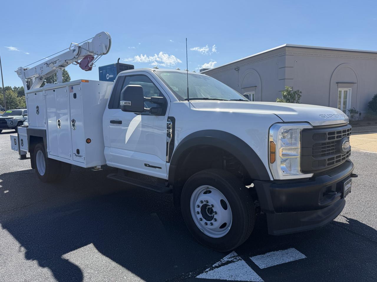 Ford F-550  2026