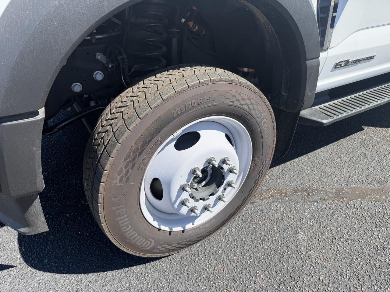 Ford F-550  2026
