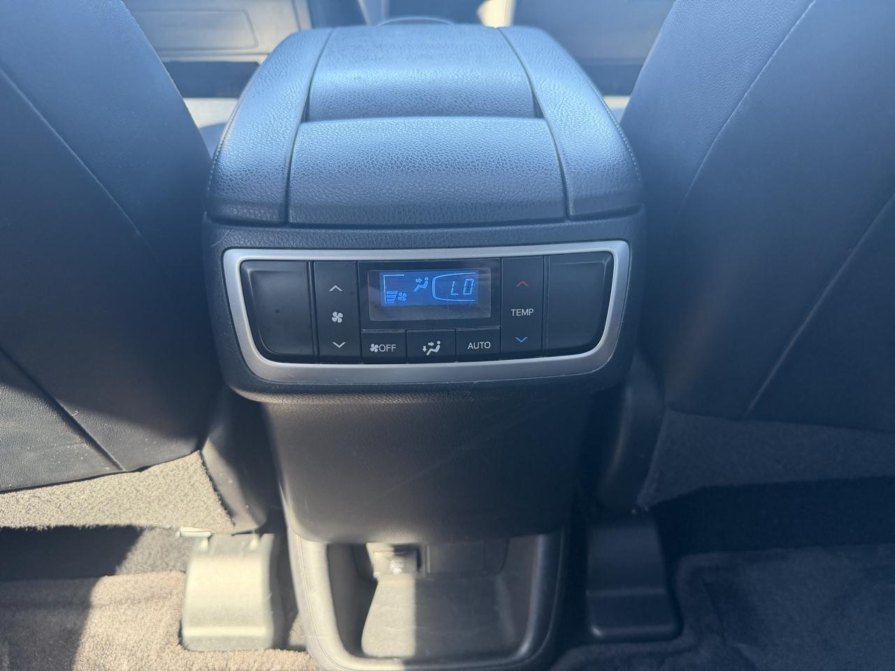 Toyota Highlander  2015