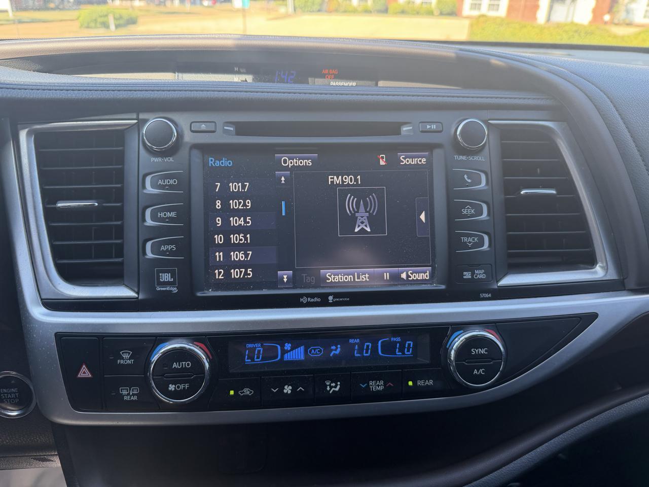 Toyota Highlander  2015