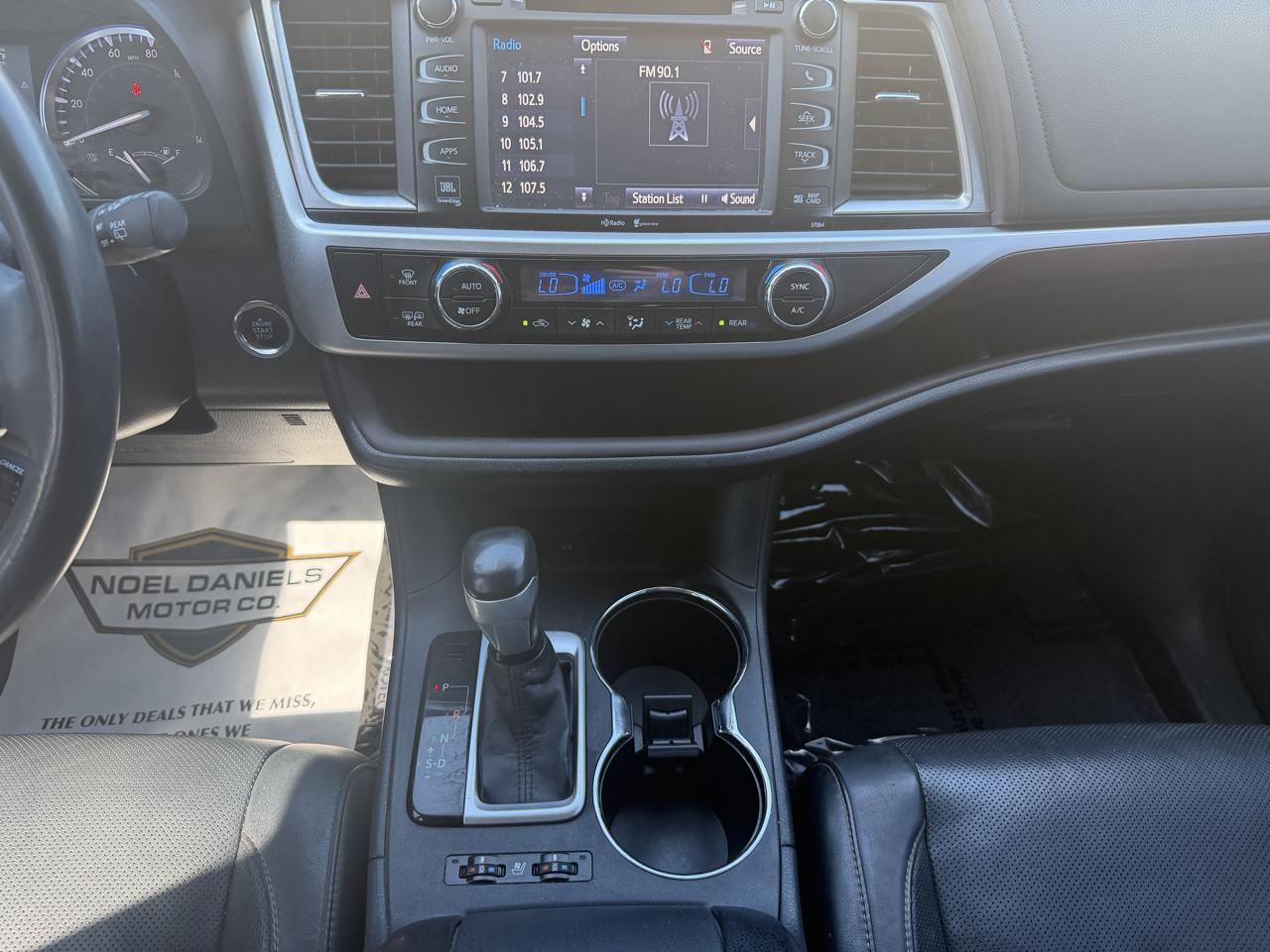 Toyota Highlander  2015