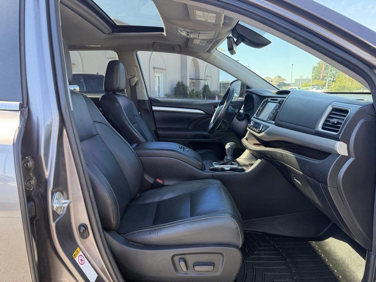 Toyota Highlander  2017