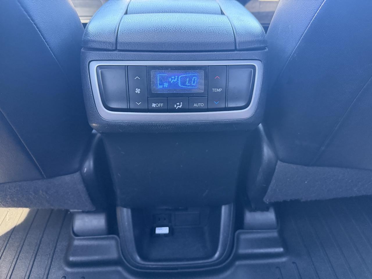 Toyota Highlander  2017