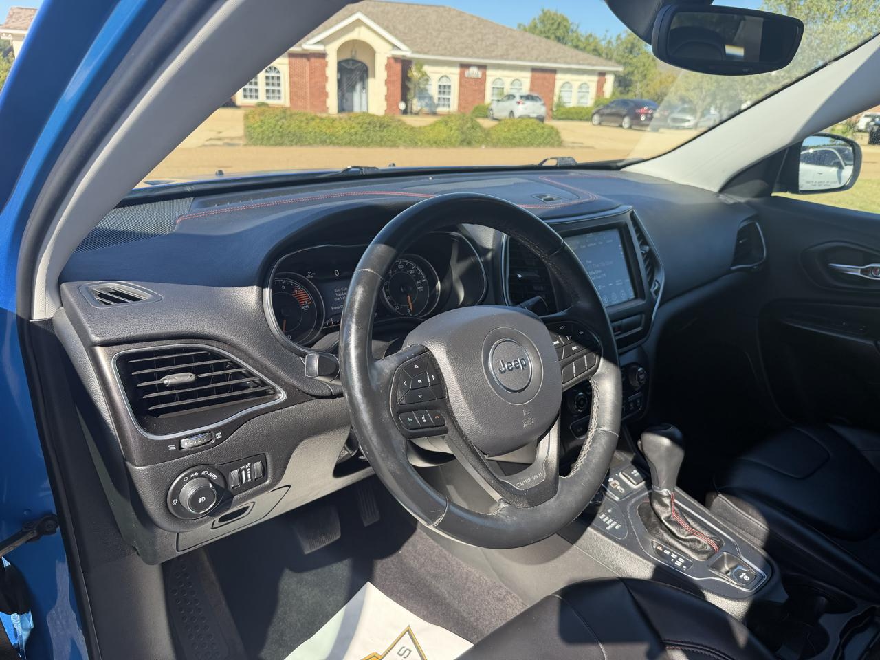 Jeep Cherokee  2019