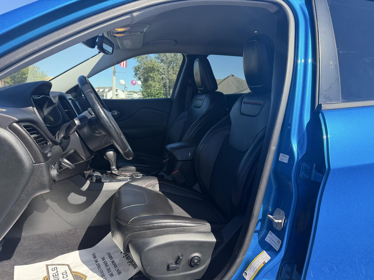 Jeep Cherokee  2019