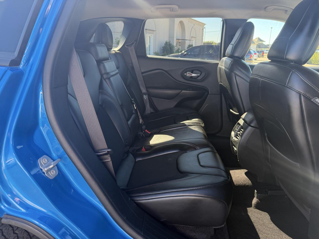 Jeep Cherokee  2019