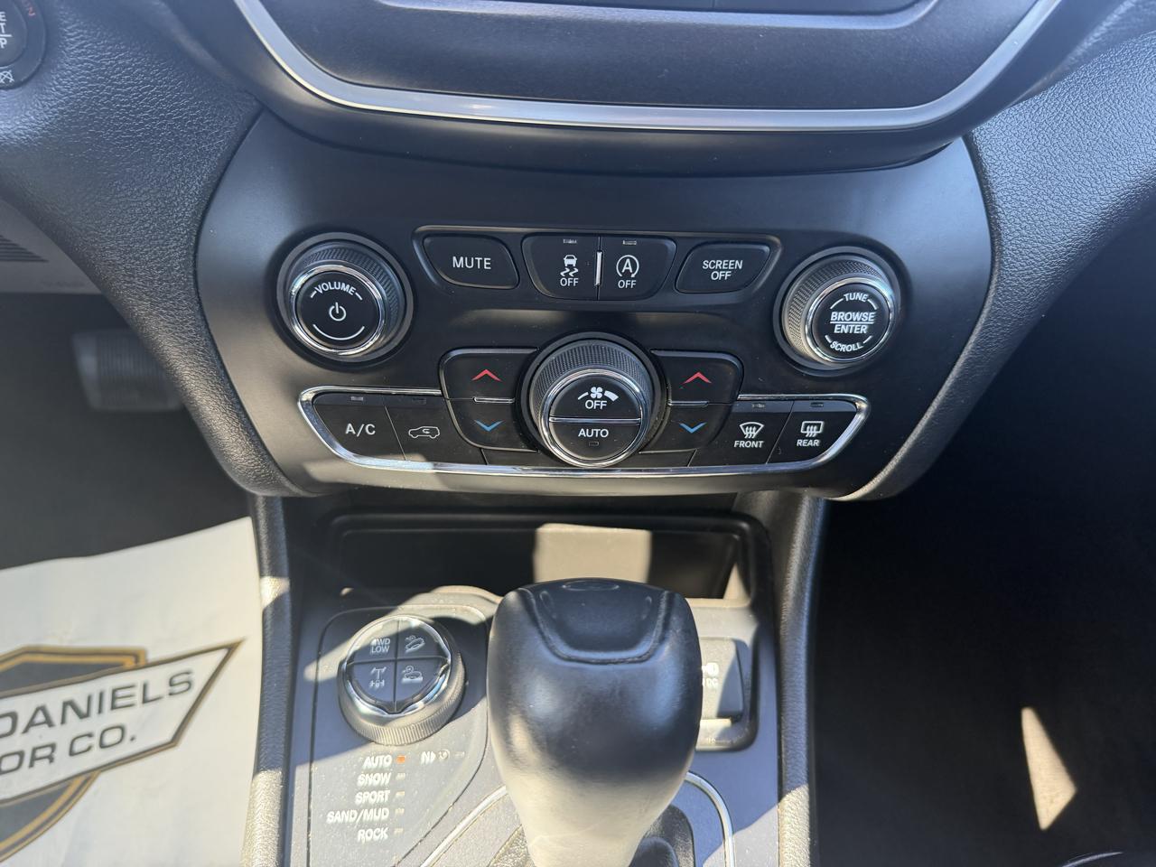 Jeep Cherokee  2019