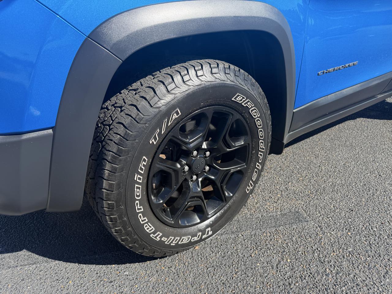 Jeep Cherokee  2019