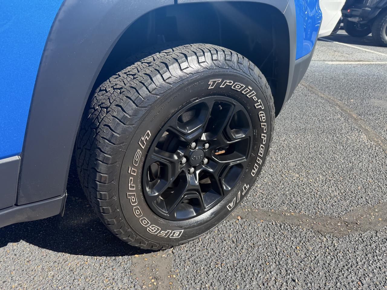 Jeep Cherokee  2019
