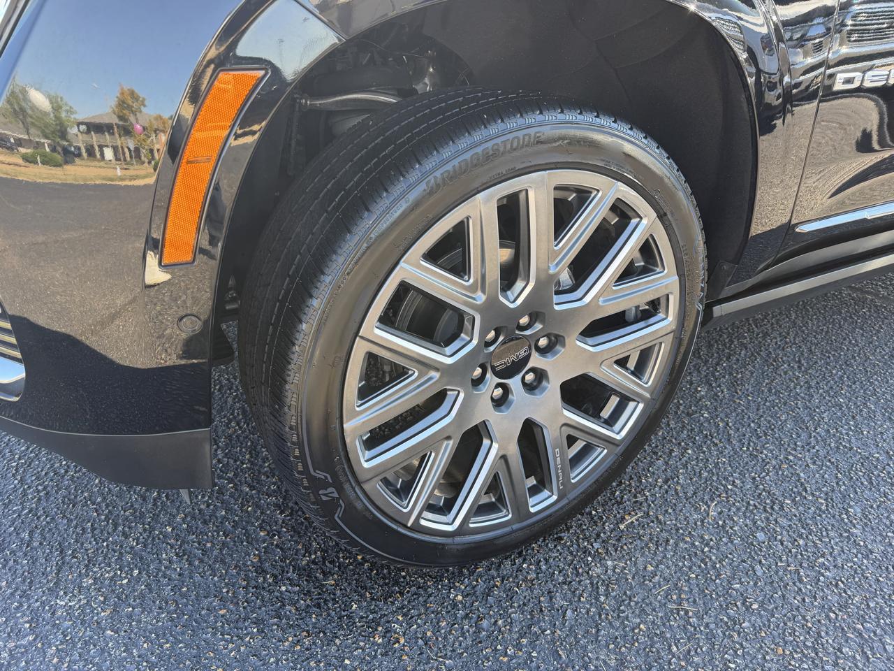 GMC Yukon  2025