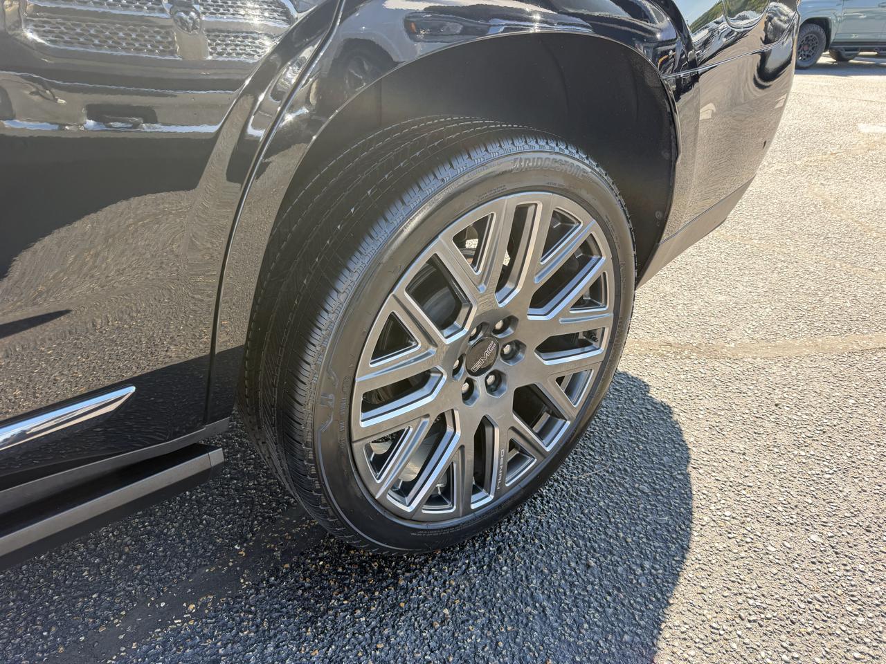 GMC Yukon  2025