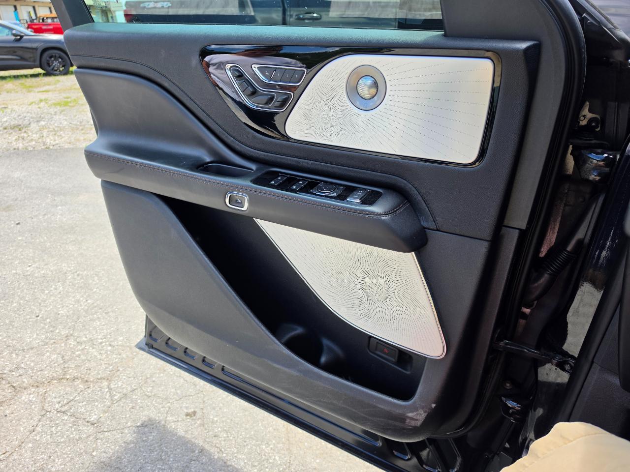 Lincoln Aviator Reserve AWD 2020