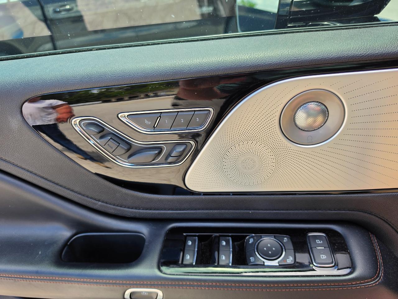 Lincoln Aviator Reserve AWD 2020