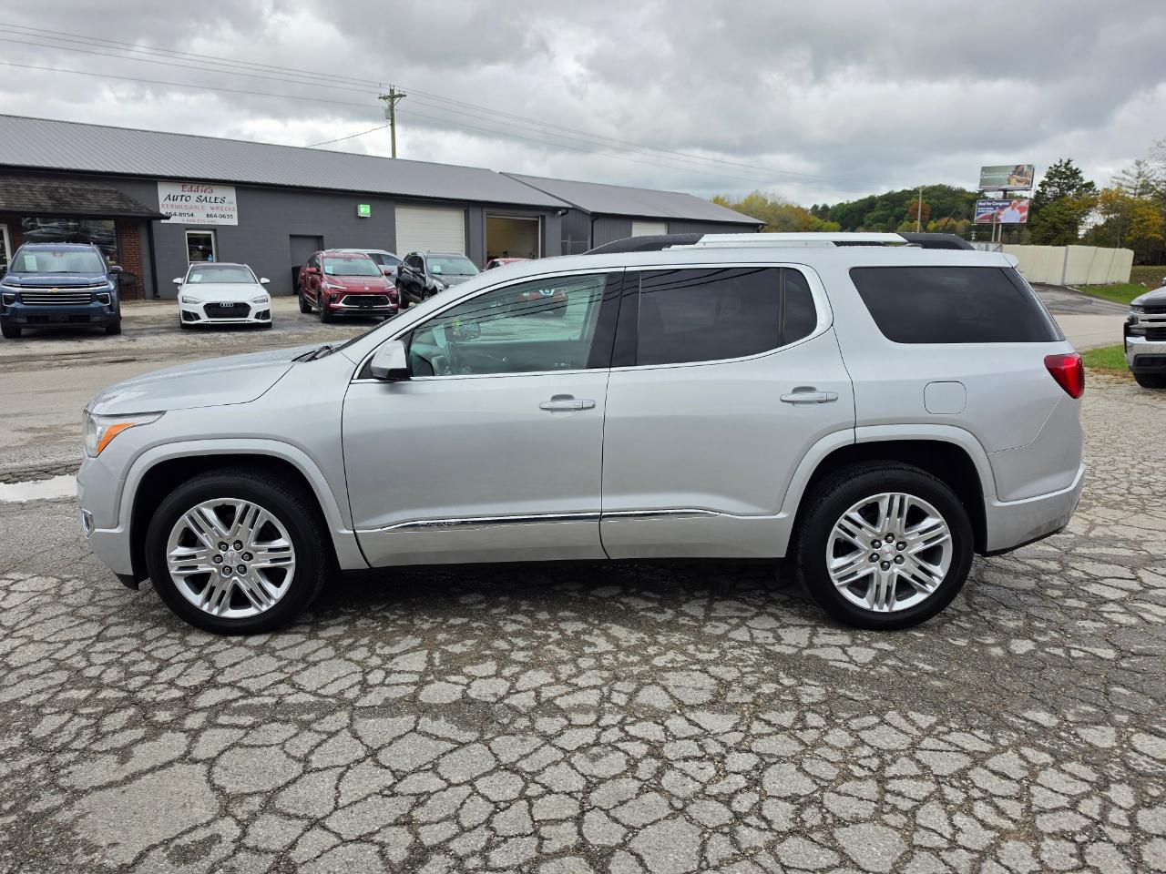 GMC Acadia Denali AWD 2018