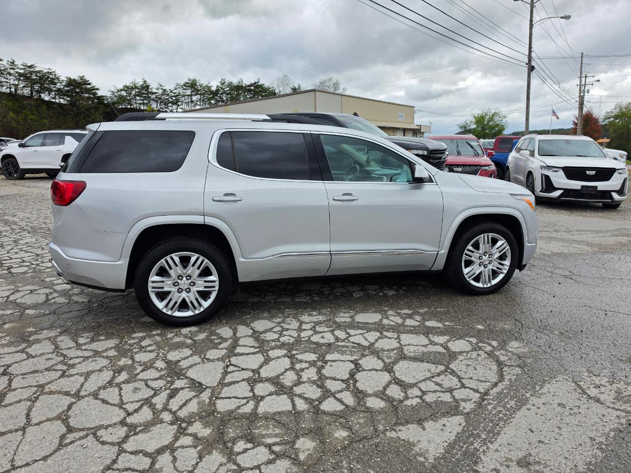 GMC Acadia Denali AWD 2018
