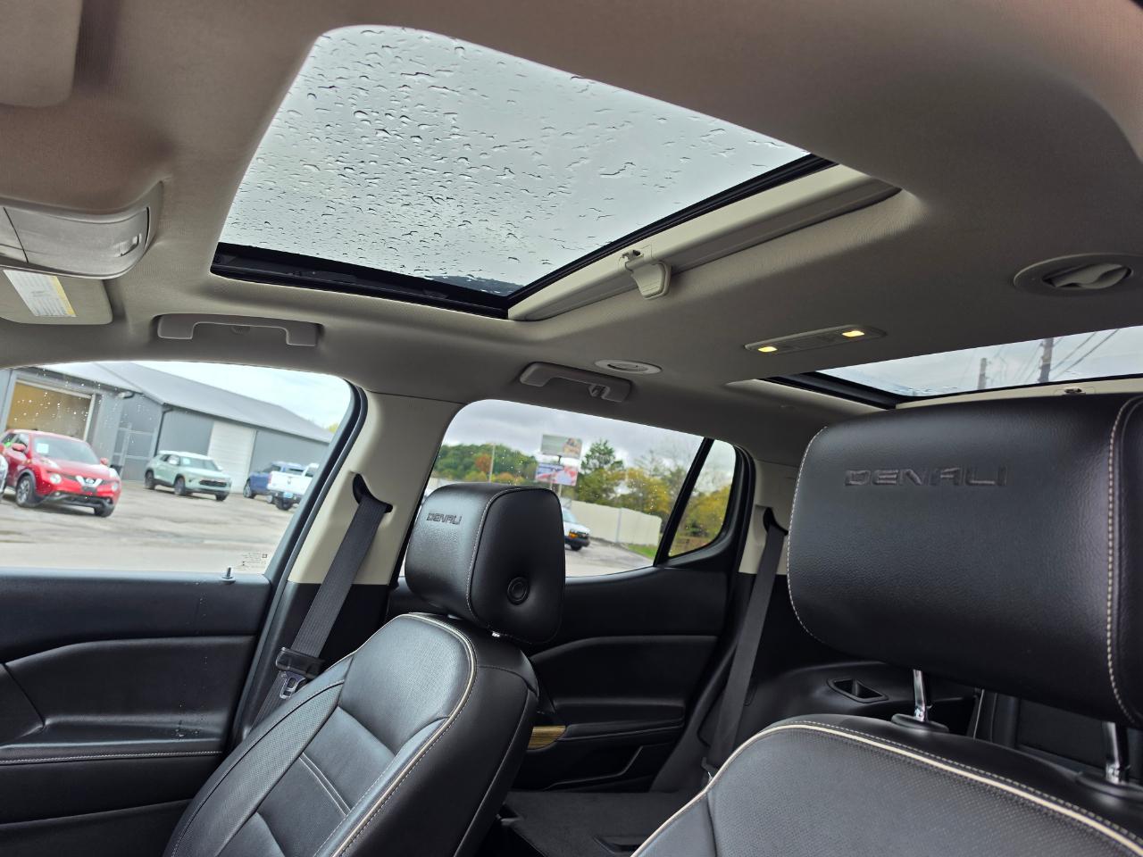 GMC Acadia Denali AWD 2018