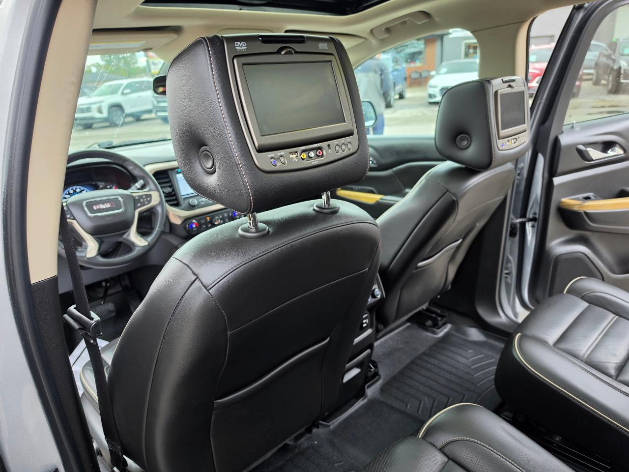 GMC Acadia Denali AWD 2018