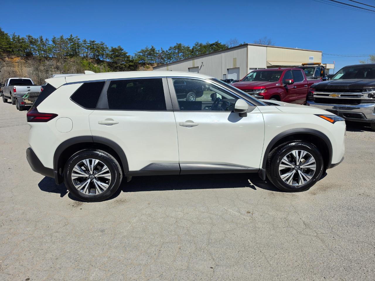 Nissan Rogue SV 2023