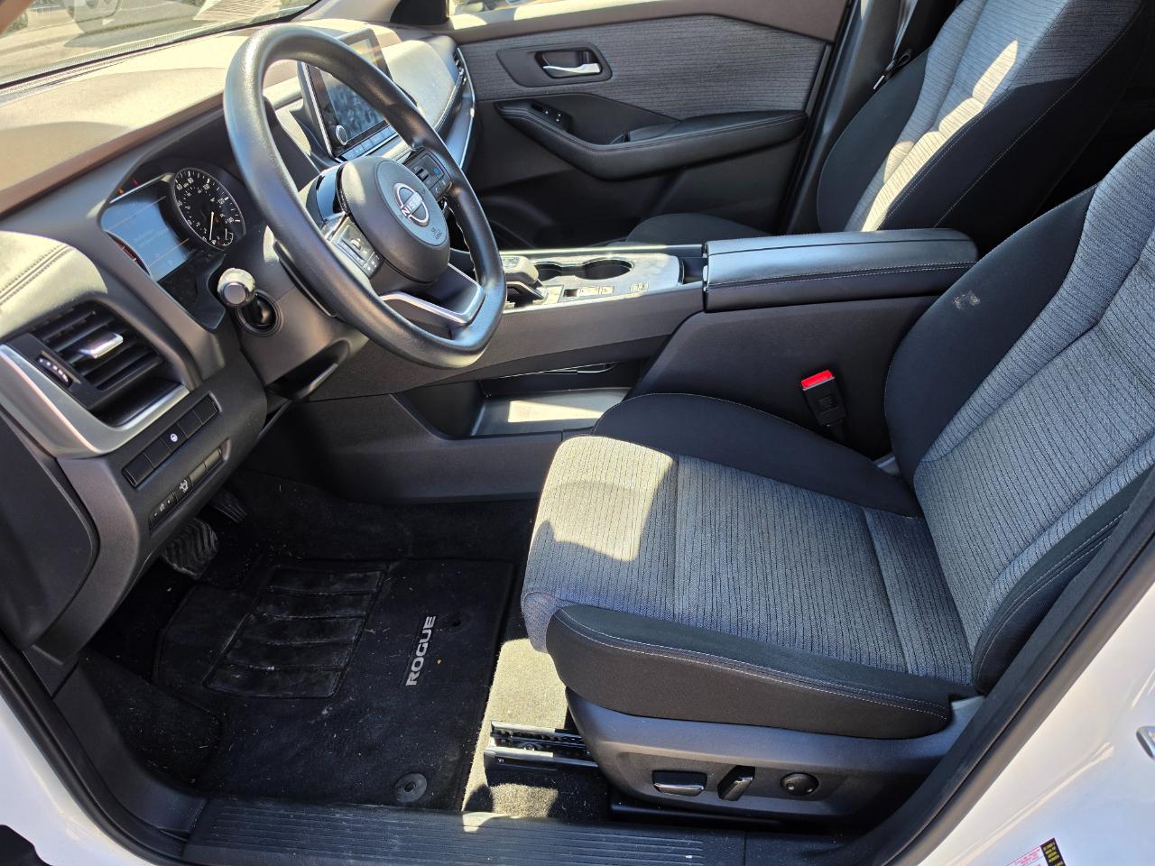 Nissan Rogue SV 2023