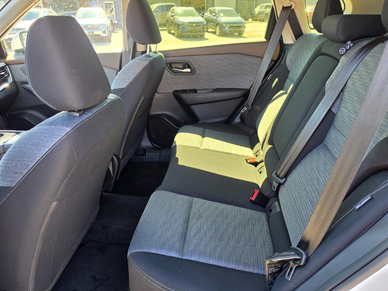 Nissan Rogue SV 2023