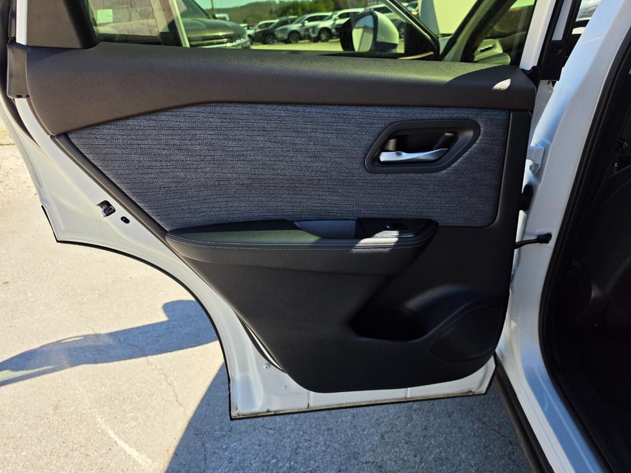 Nissan Rogue SV 2023