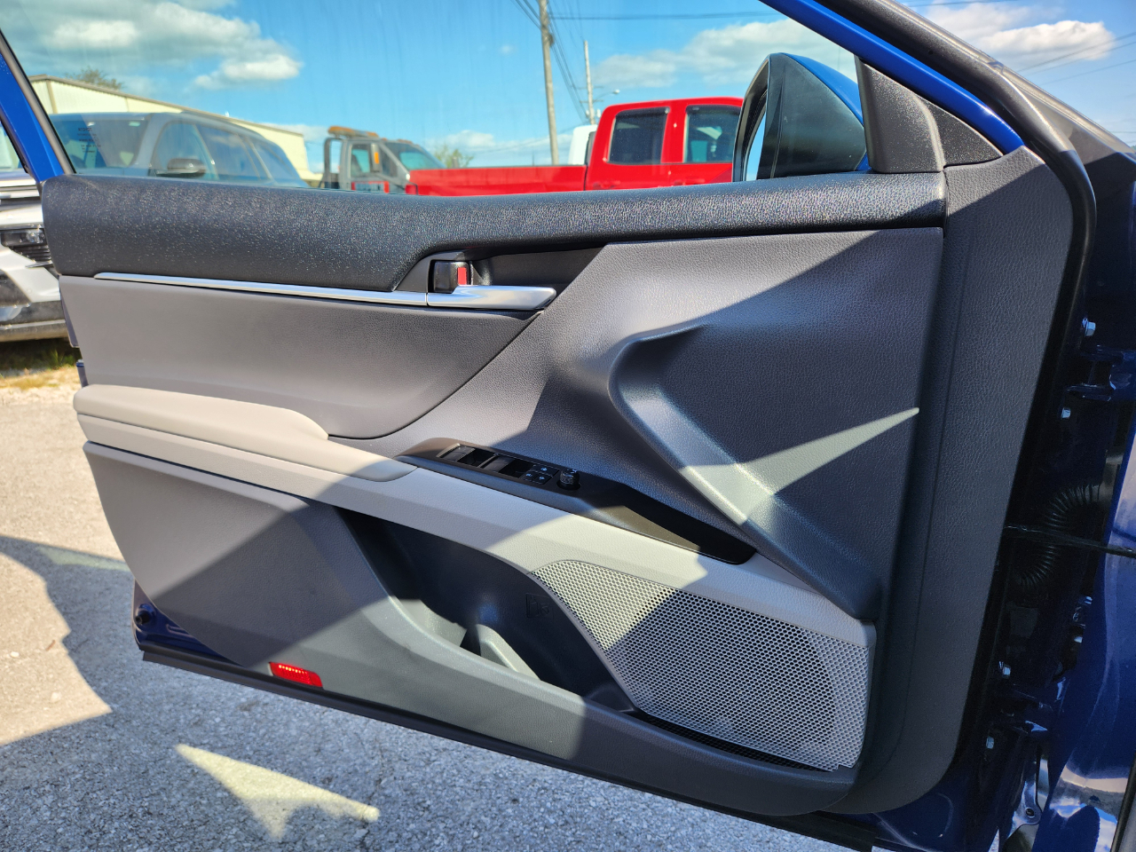 Toyota Camry LE Auto (Natl) 2023 Toyota Camry LE Auto (Natl) 2023