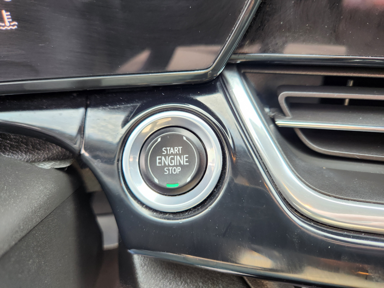 Chevrolet Trax FWD 4dr 2RS 2024 Chevrolet Trax FWD 4dr 2RS 2024