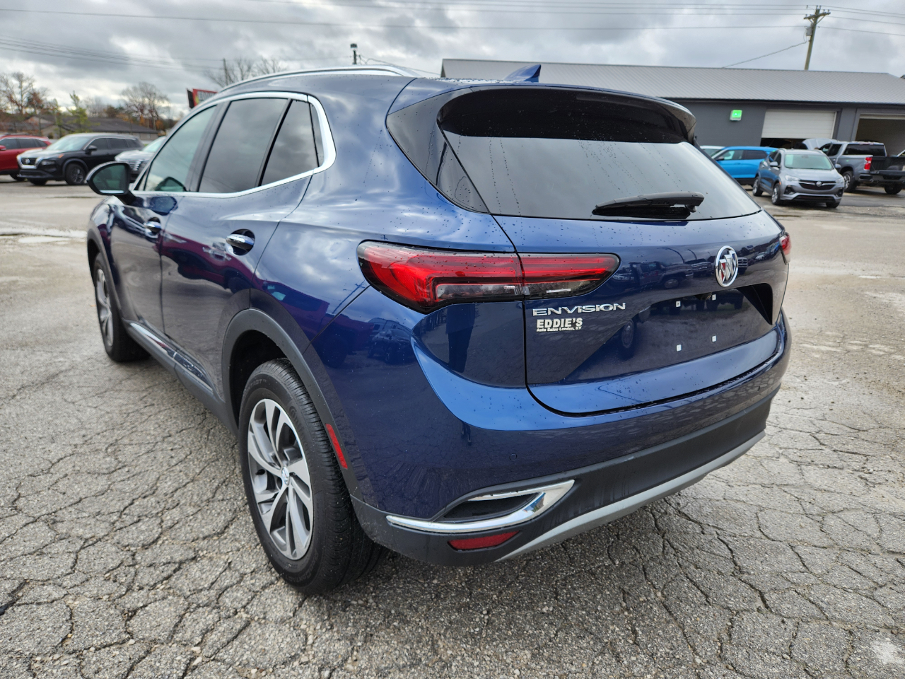 Buick Envision FWD 4dr Essence 2022