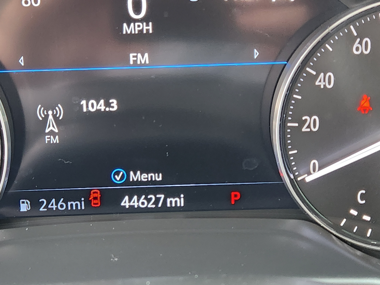 Buick Envision FWD 4dr Essence 2022