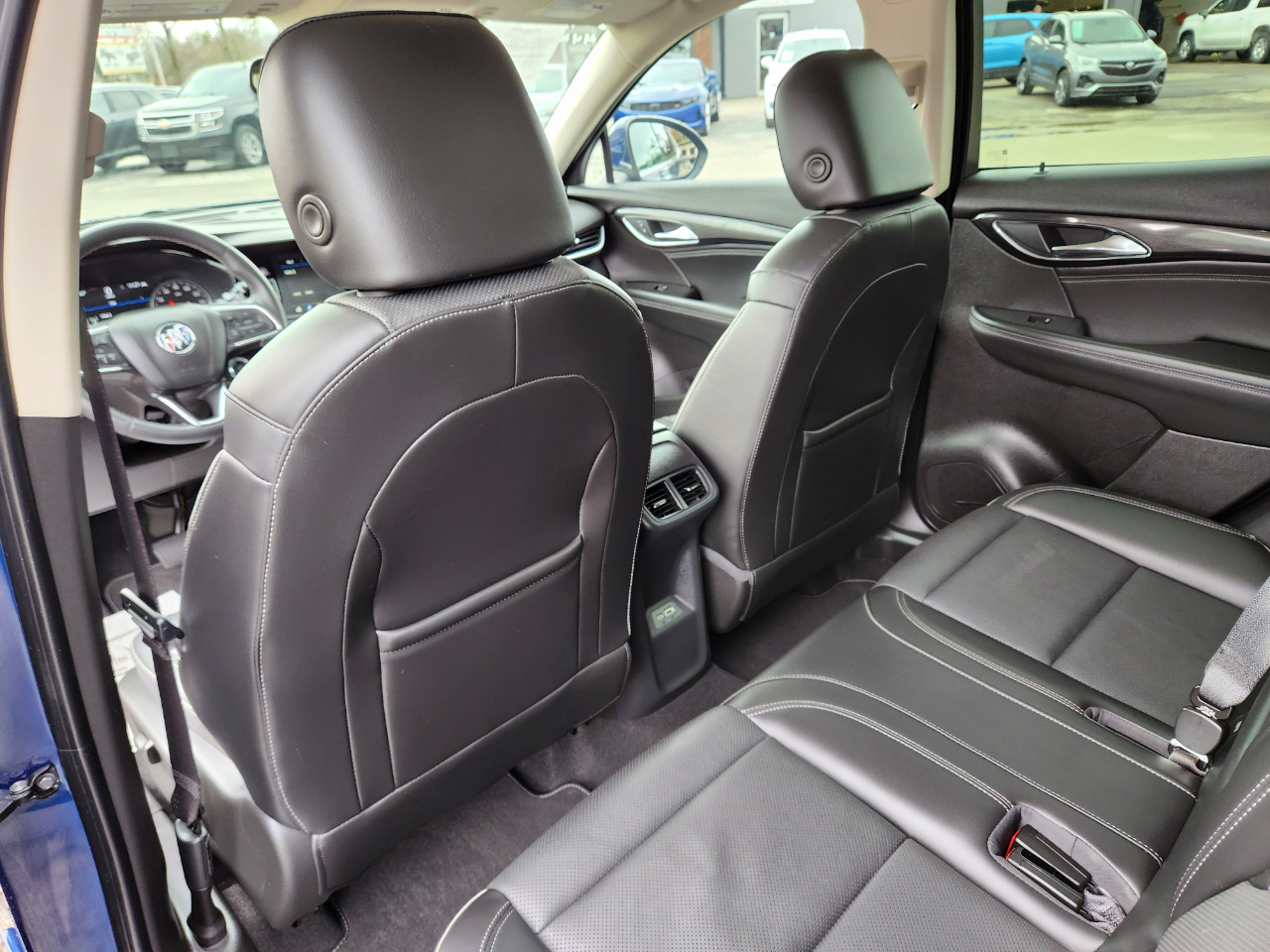 Buick Envision FWD 4dr Essence 2022