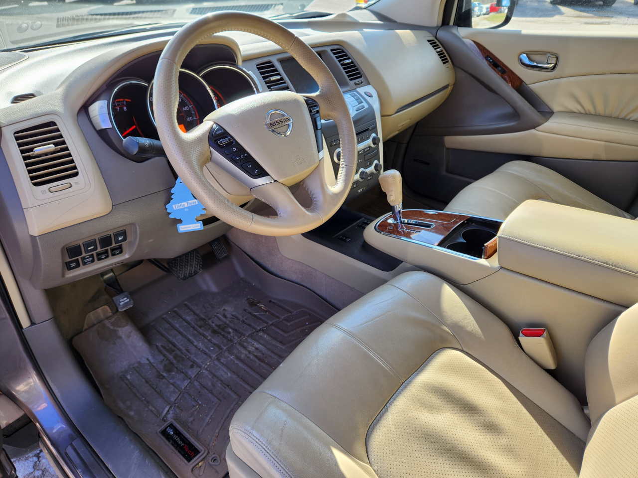 Nissan Murano AWD 4dr LE 2010