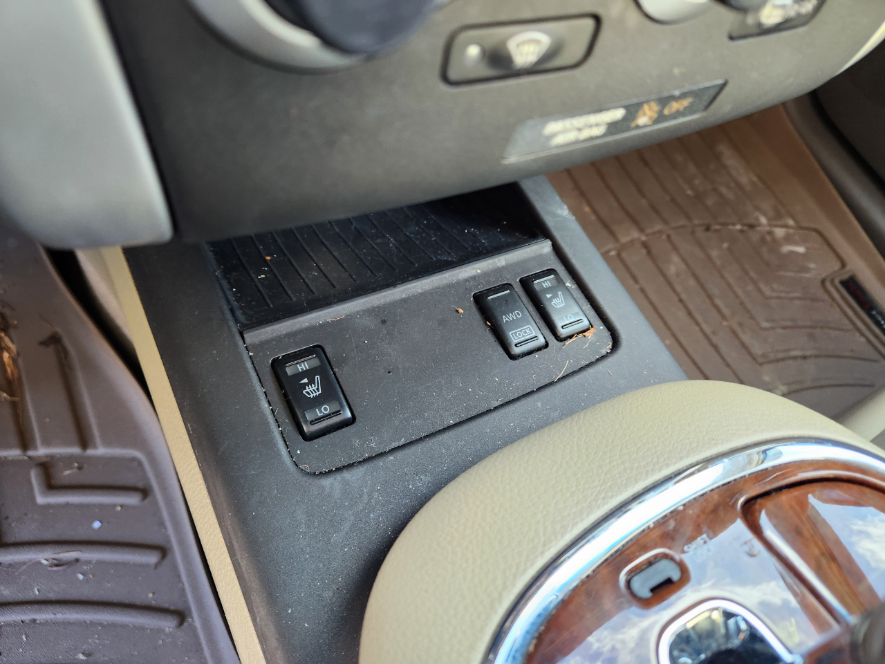 Nissan Murano AWD 4dr LE 2010