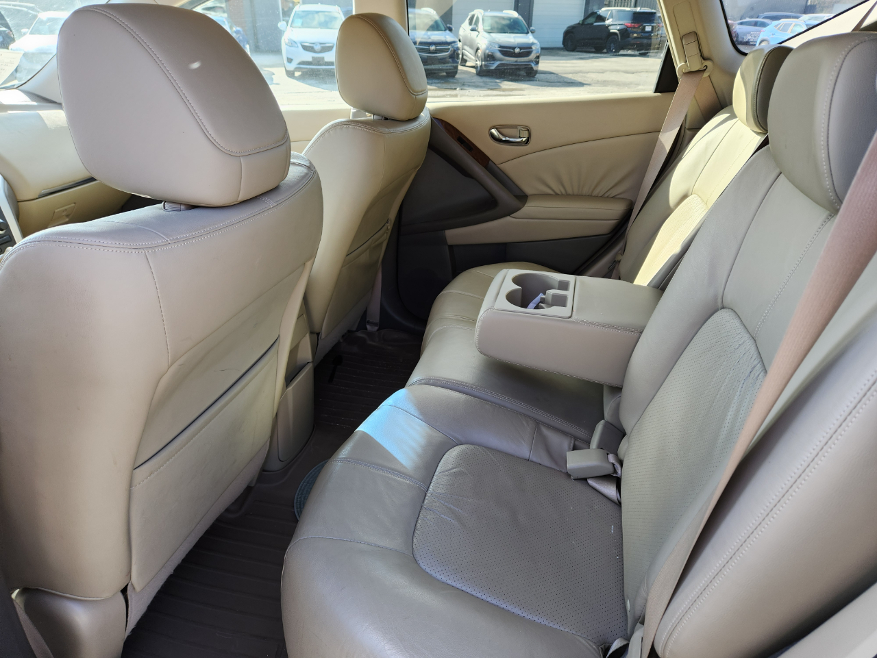 Nissan Murano AWD 4dr LE 2010