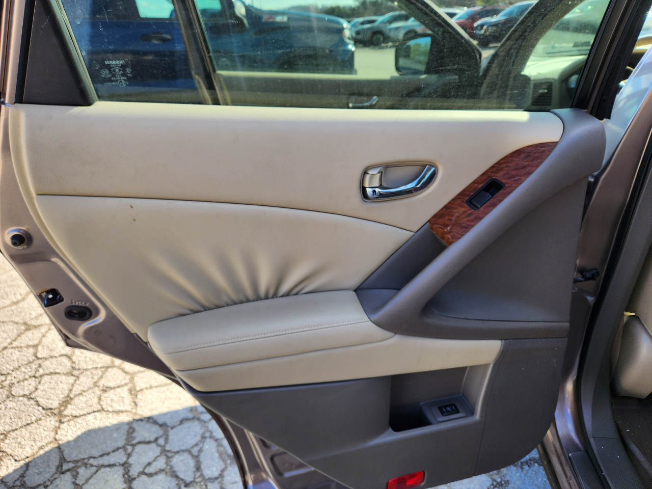 Nissan Murano AWD 4dr LE 2010