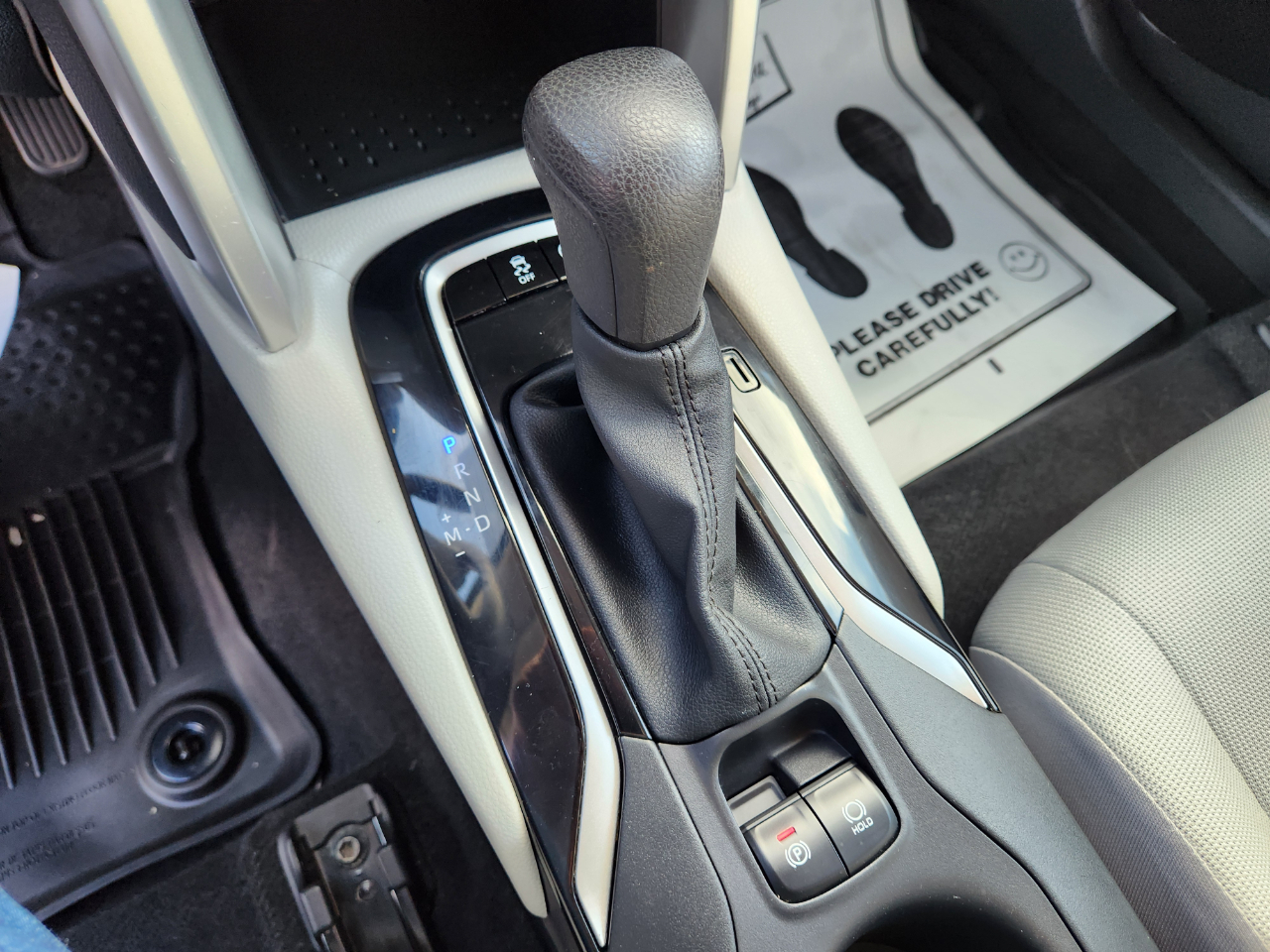 Toyota Corolla Cross L 4WD (Natl) 2023