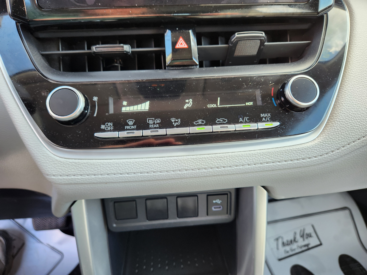 Toyota Corolla Cross L 4WD (Natl) 2023